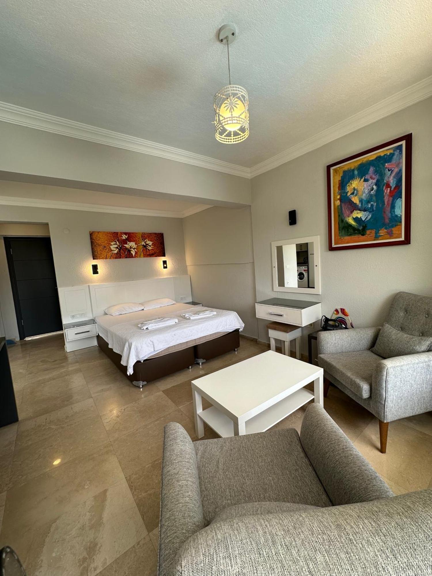 Kelebek Apartments คัลคัน ภายนอก รูปภาพ